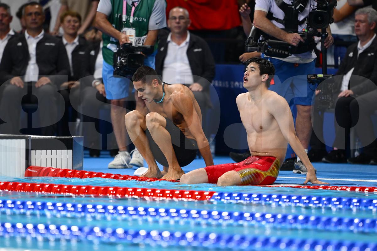 David Popovici, BRONZ la 100 metri liber într-o seară epică în La Defense Arena