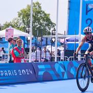 Felix Duchampt (România) a încheiat triatlonul olimpic de la Paris pe locul 50 Foto: Raed Krishan/GSP