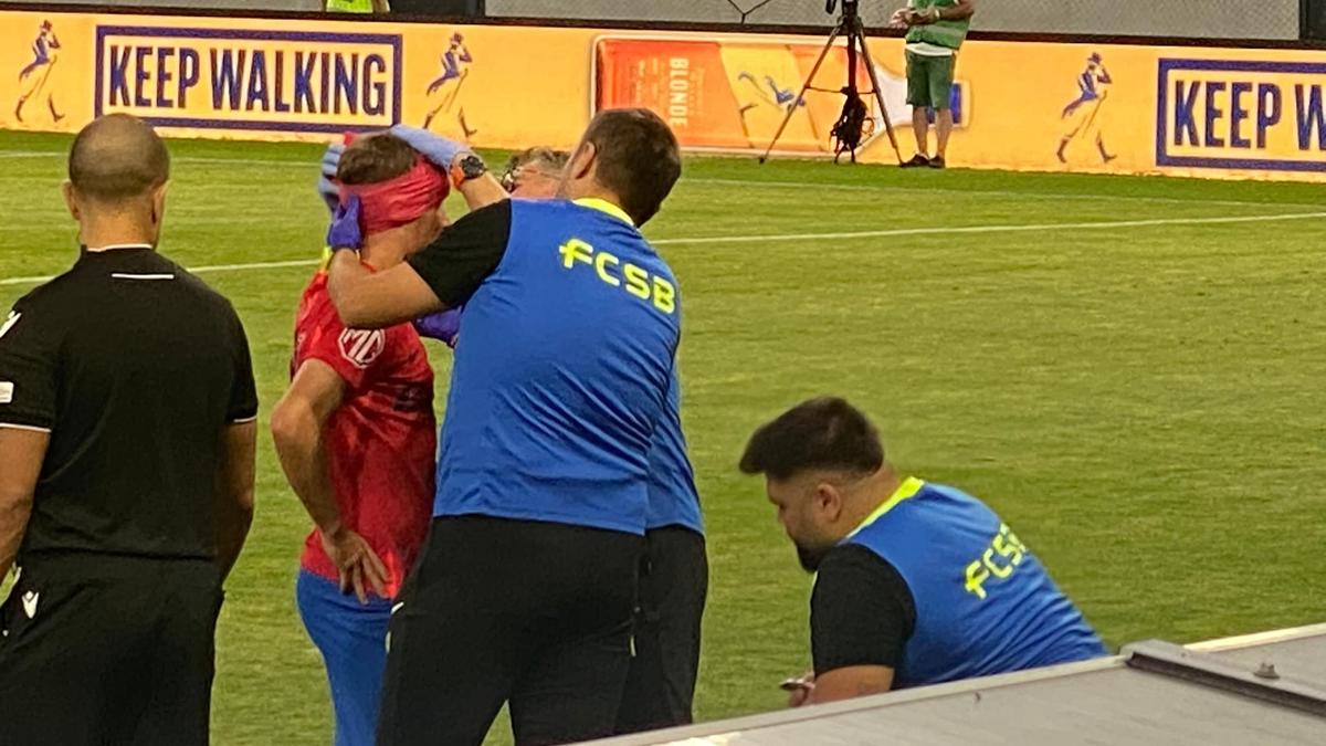 Darius Olaru, cu arcada spartă în Maccabi - FCSB