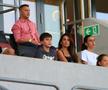 Familia lui Elias Charalambous la meciul Maccabi Tel Aviv - FCSB. FOTO: Ionuț Iordache (GSP)