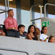 Familia lui Elias Charalambous la meciul Maccabi Tel Aviv - FCSB. FOTO: Ionuț Iordache (GSP)