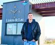 Cum arată casele din complexul unde locuiește David Popovici. Foto: Liziera de lac