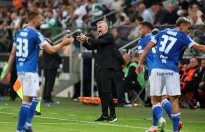 Edward Iordănescu, calificare cu inima în gât, în turul 3 din Europa League
