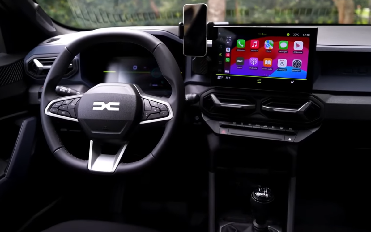 Noua Dacia își schimbă numele chiar înainte de lansare: „Varianta mai elegantă și mai scumpă”