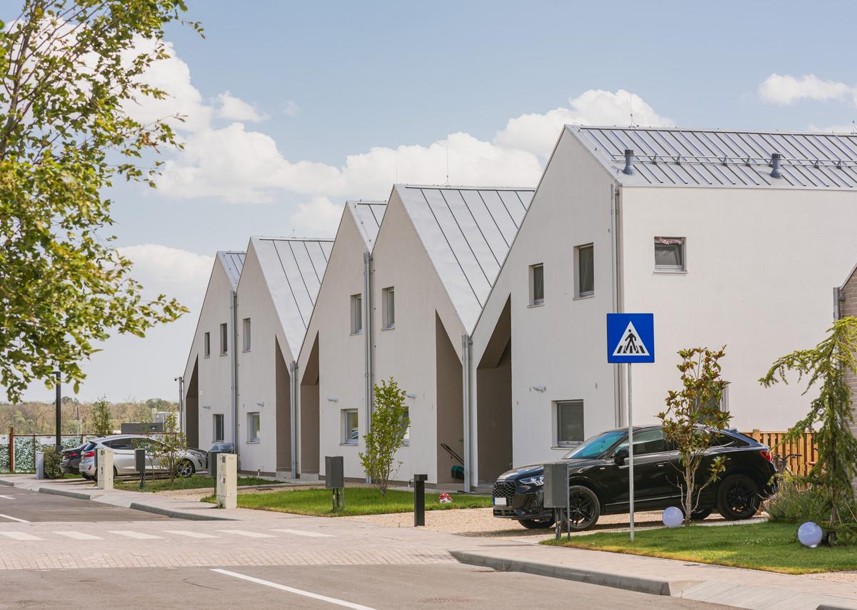 Aici a investit David Popovici! » Cum arată casele din ansamblul rezidențial și cât costă