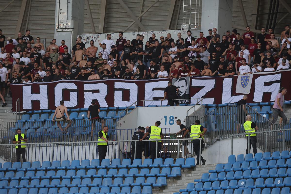 Atmosferă fabuloasă la Craiova - Sarajevo