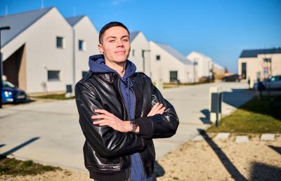 Aici a investit David Popovici! » Cum arată casele din ansamblul rezidențial și cât costă