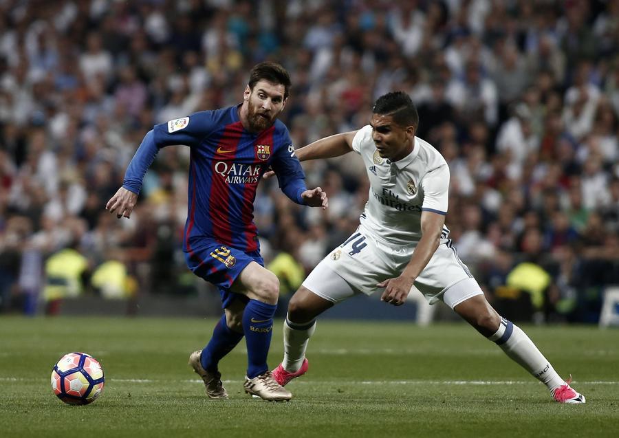 Messi și Casemiro, pre vremea când evoluau pentru Barcelona și Real Madrid // foto: imago images Au fost rivali în Spania, dar acum Casemiro recunoaște: „Am visat în fiecare zi să joc cu Messi”