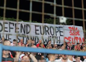Banner controversat afișat de galeria lui Dinamo în deplasarea de la Galați: „Apărați Europa”