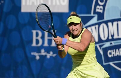 Aflată la primul turneu WTA al carierei, o rusoaică de 16 ani s-a calificat în „sferturi”