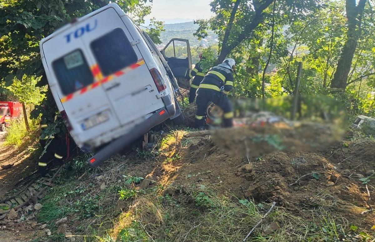 Microbuzul echipei secunde a lui Dinamo, implicat într-un accident