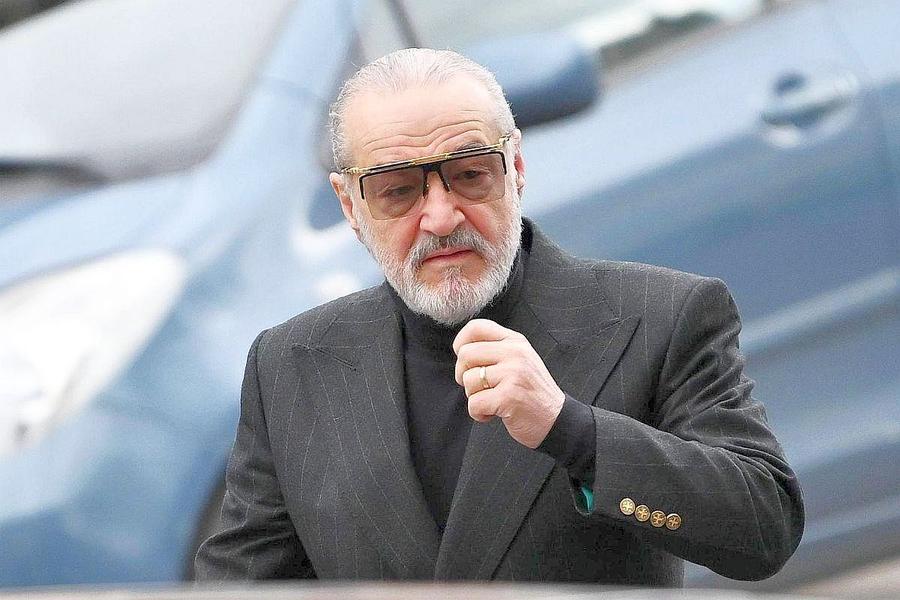 „Nu mă mai uit la fotbalul românesc. Mi se pare plictisitor” » Actorul Andi Vasluianu: „Mai degrabă ați pierdut un antrenor decât ați câștigat un actor”