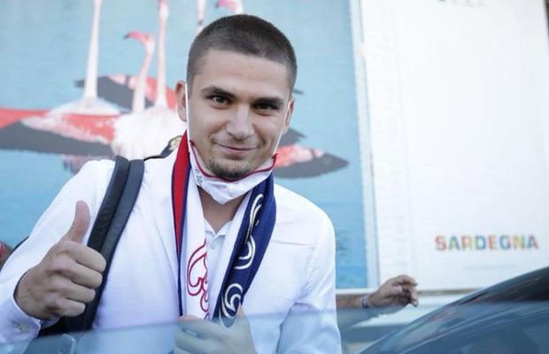 OFICIAL Răzvan Marin, prezentat de Cagliari! Mesajul în română transmis de formația din Serie A