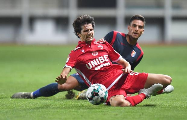 Dinamo - Chindia: „Câinii” pot trece pe loc de playoff! Trei PONTURI pentru singurul meci de azi din Liga I