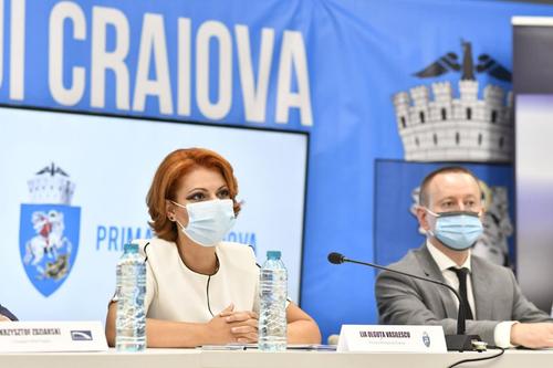 Lia Olguța Vasilescu, primar Craiova
Foto: facebook/liaolgutavasilescu