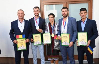 Medaliații olimpici din Suceava, premiați de Consiliul Județean » Cum a venit îmbrăcată campioana olimpică Ancuța Bodnar