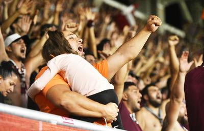 Pasiune de Giulești » 10 imagini senzaționale din tribune la Rapid - U Cluj 1-0