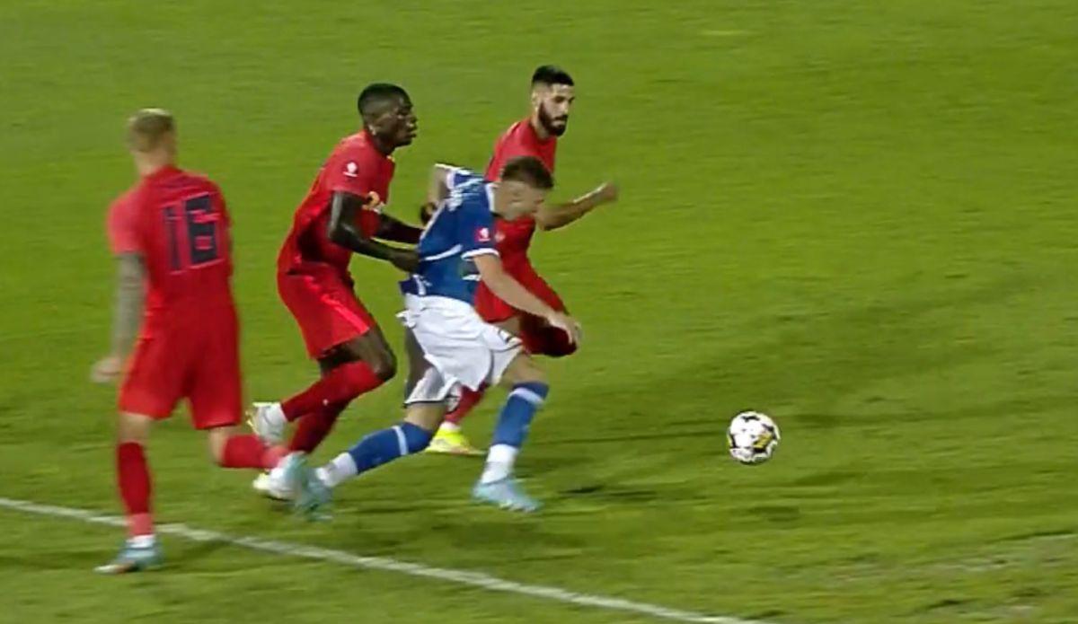 Dawa a comis-o din nou! Gafă impardonabilă la primul gol din Farul - FCSB