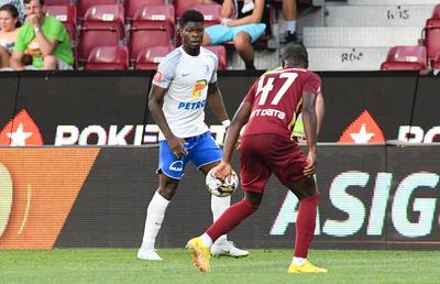 Surpriză! Cine e fotbalistul din Liga 1 cu cei mai mulți urmăritori pe Facebook » Doar două cluburi îl devansează