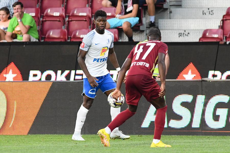 David Kiki, într-un meci cu CFR Cluj / FOTO: Imago Dezvăluie următorul transfer al lui Gigi Becali la FCSB: „Dacă nu l-a contactat deja...”