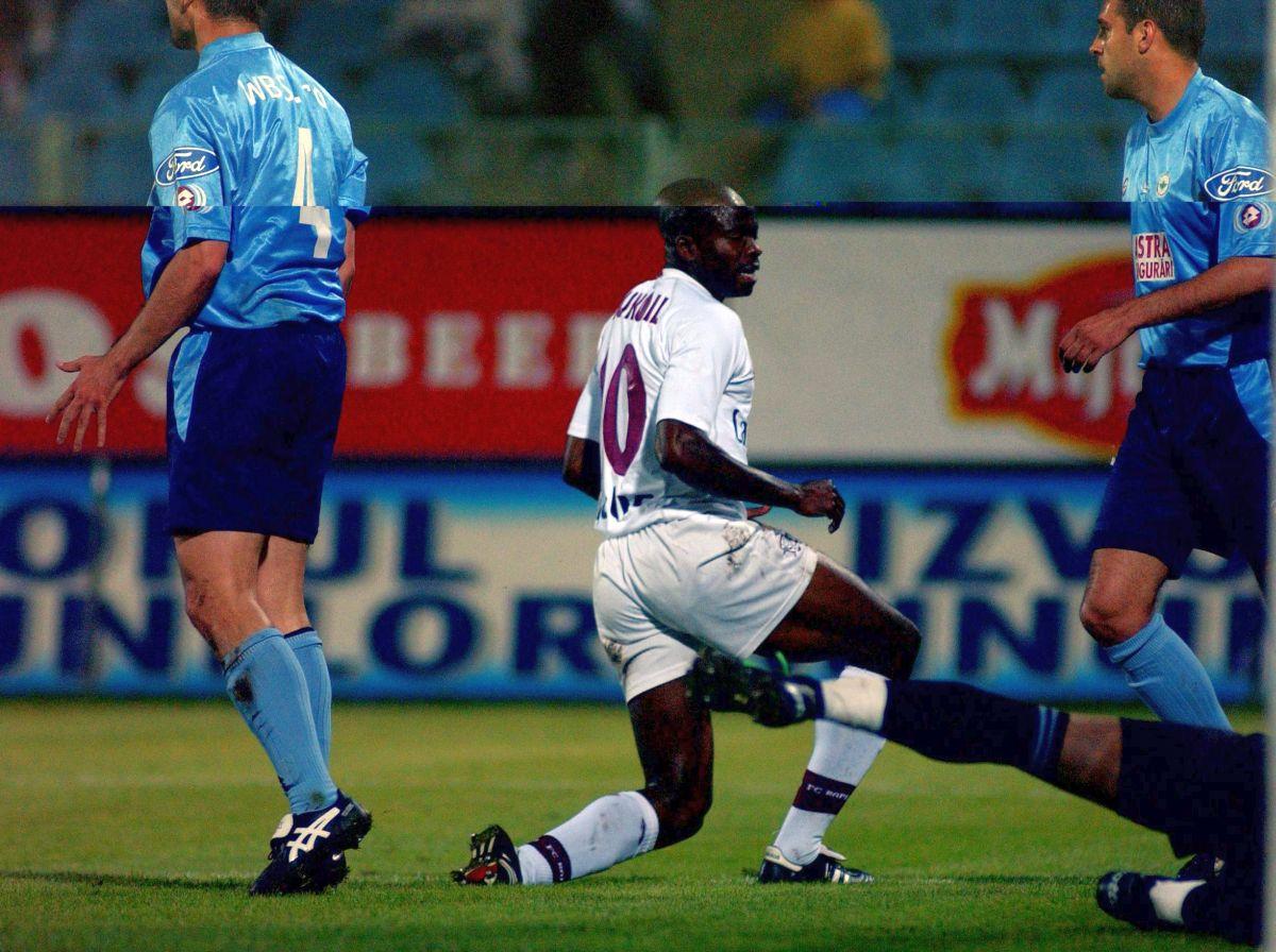 Mesajul nigerianului campion în Giulești în 2003: „Rapidule, haide că se poate să luați titlul!” + Ce îi transmite lui Copos și ce informație l-a șocat