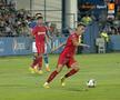 A urlat de durere! Accidentare urâtă în Farul - FCSB » A ieșit cu targa de pe teren și a izbucnit în lacrimi