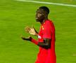 Joyskim Dawa (26 de ani) a comis o nouă gafă de amatori, în minutul 23 al meciului Farul - FCSB. A comis penalty, iar Denis Alibec (31 de ani) a deschis scorul.
