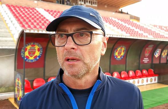 Demitere-ȘOC în Superliga: l-a dat afară din cantonament. Ce l-a deranjat pe patron: „Eu nu pot să accept asta!” » Leo Grozavu e noul antrenor al echipei