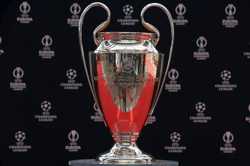 Trofeul Ligii Campionilor este expus la Monaco înaintea tragerii la sorți // foto: Imago Images