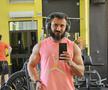 Transformare uluitoare a unui fost bancher de peste 100 kg într-un bărbat plin de mușchi: „La 20 de ani, gâfăiam chiar și când îmi legam șireturile”