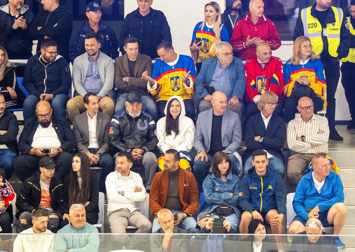 De necrezut! Patinoarul de 10 milioane € din București nu mai poate fi folosit, la nici 6 luni de la inaugurare: „S-a stricat suprafața!” » Replica primarului Băluță, după dezvăluirea GSP: „Fluctuații de curent”