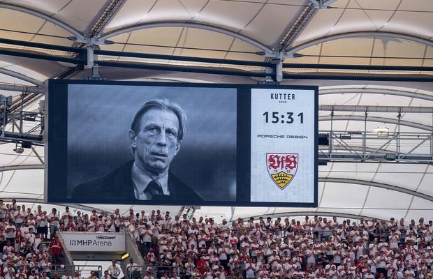 Christoph Daum nu a fost uitat de fanii lui Fenerbahce » Gestul făcut în memoria fostului selecționer al României