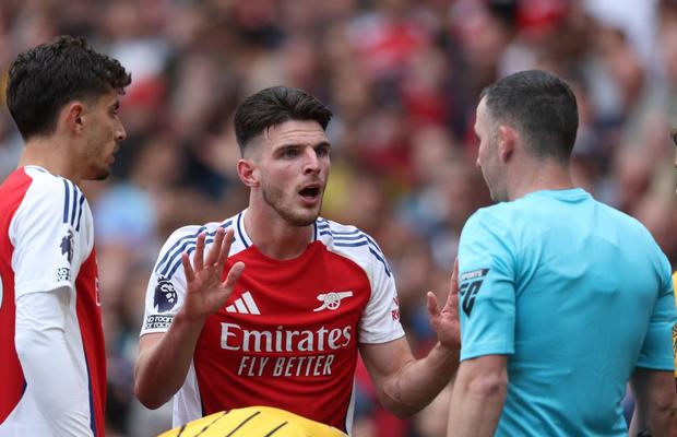 Arsenal - Brighton, remiză în deschiderea etapei #3 din Premier League » Declan Rice, eliminare stupidă în debutul reprizei secunde