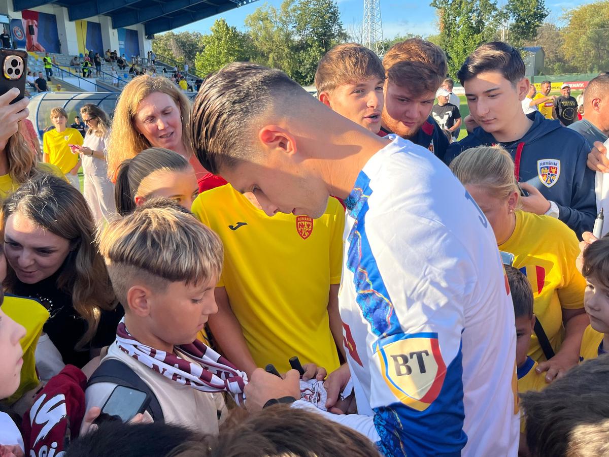 Mircea Lucescu a sunat adunarea! Primii „tricolori” veniți la lot pentru meciurile României din septembrie + Decizia luată de FRF