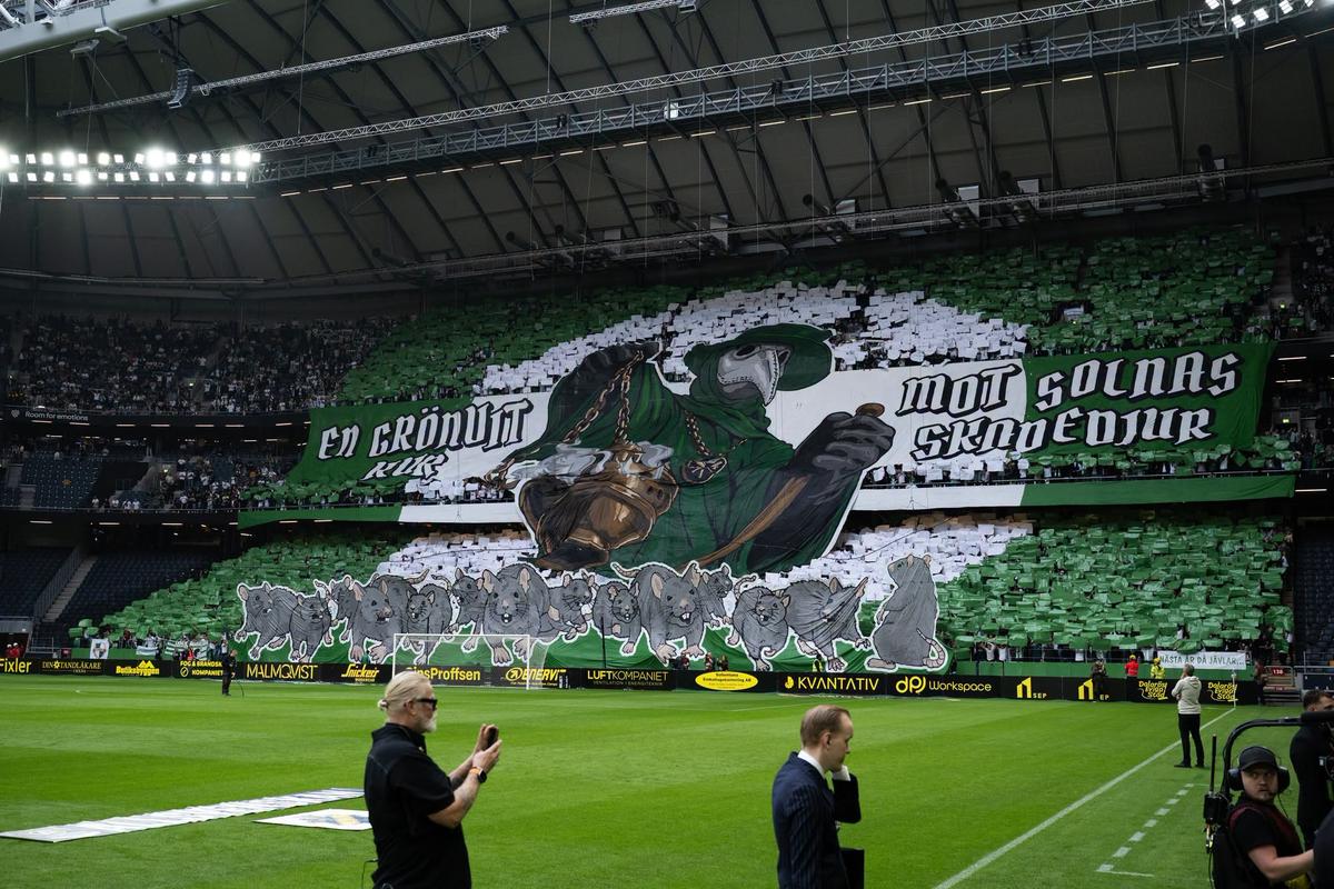 Spectacol în AIK - Hammarby, derby-ul orașului Stockholm