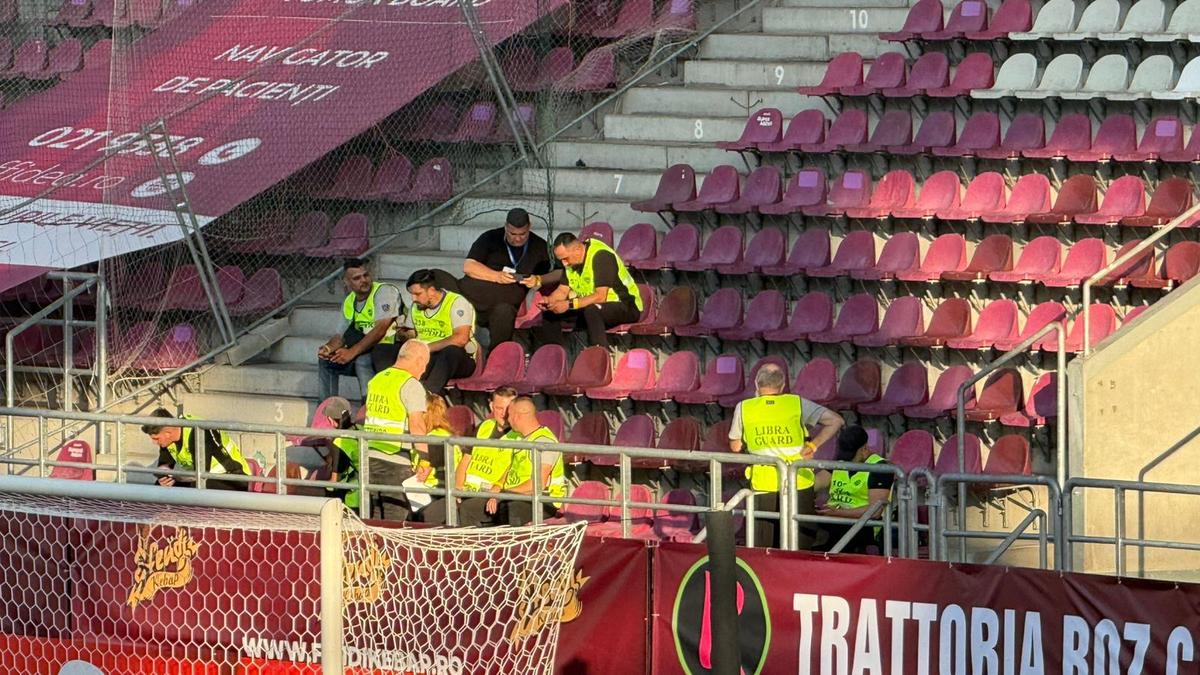 Imagini înainte de Rapid - Craiova