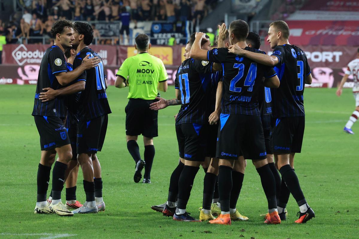 Rapid - Universitatea Craiova, etapa 7 din Superliga