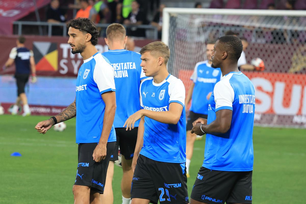 Rapid - Craiova, înainte de meci