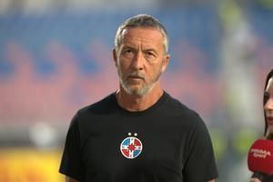 MM Stoica a revenit și a pus tunurile pe Tănase: „Bunul-simț îi este străin. Cu Rădoi sau Olăroiu făcea așa?”