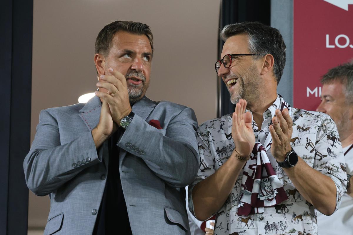 Mircea Rednic, Daniel Pancu, Horia Brenciu, Andi Moisescu și Gheorghe Hagi la Rapid - Universitatea Craiova