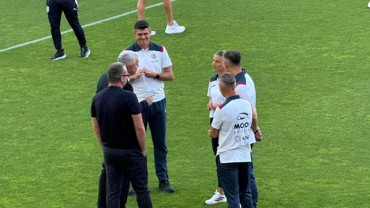 Imagini înainte de Rapid - Craiova
