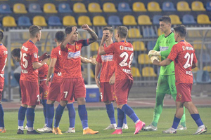 Rapid își aduce un nou portar! Acord cu fotbalistul crescut de FCSB