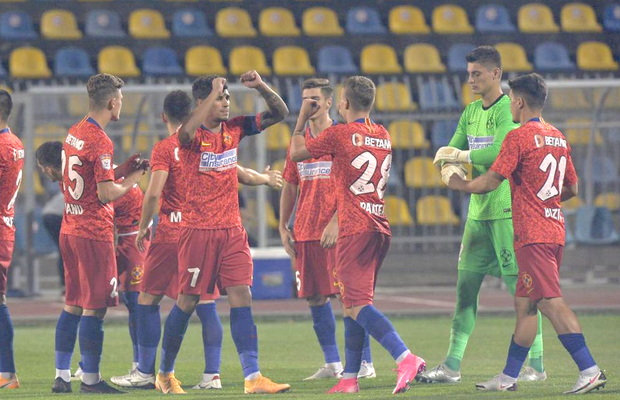 Rapid aduce un nou portar! Acord cu fotbalistul crescut de FCSB
