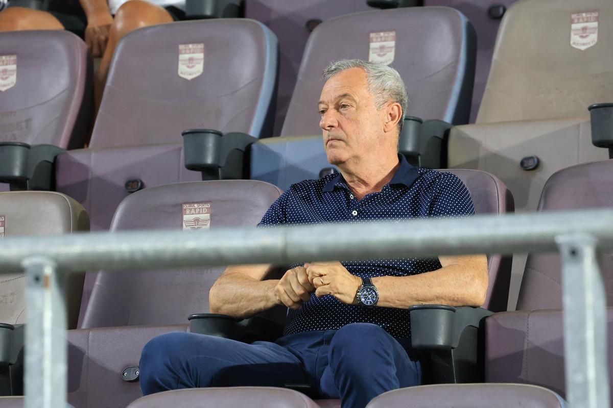 Mircea Rednic, Daniel Pancu, Horia Brenciu, Andi Moisescu și Gheorghe Hagi la Rapid - Universitatea Craiova