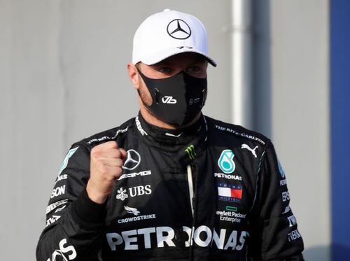 Valtteri Bottas sărbătorind pole-ul de azi Foto Reuters