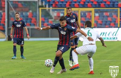 Adi Petre n-a spart nici azi gheața în Italia! Câte minute a jucat în Chievo - Cosenza