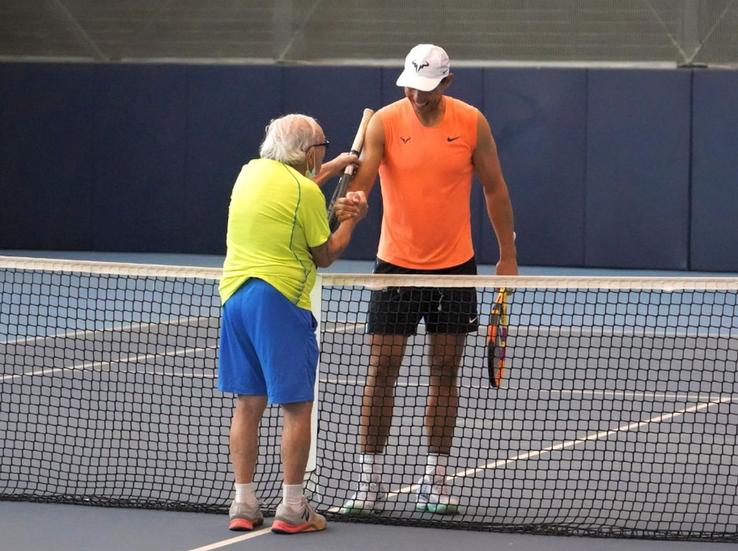 Sursă foto: Twitter @Rafael Nadal Academy