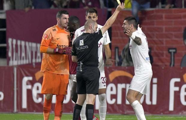 Cătălin Popa l-a sfidat pe Ovidiu Hațegan: arbitrul a refuzat intervenția VAR în Rapid - CFR Cluj!