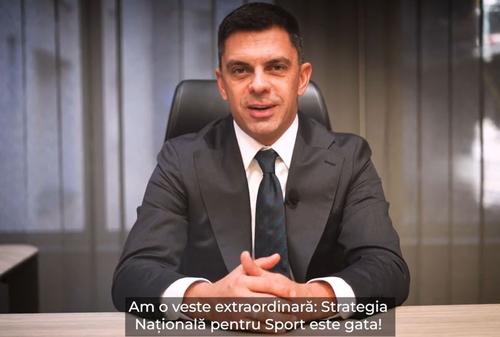 Ministrul Eduard Novak a lansat un turneu național de de prezentare a Strategiei Naționale pentru Sport. Ambele clipuri postate pe contul oficial de Facebook au fost în limba maghiară, cu subtitrare în limba română.