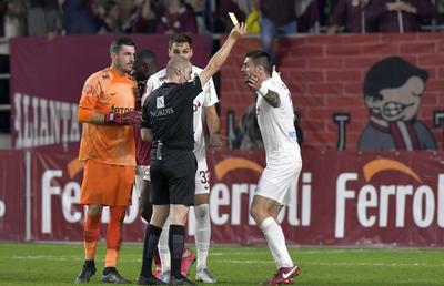 Ce s-a auzit din vestiarul lui CFR Cluj, în timp ce Xian Emmers dădea declarații + Cum a răspuns rapidistul după ce i s-a tradus